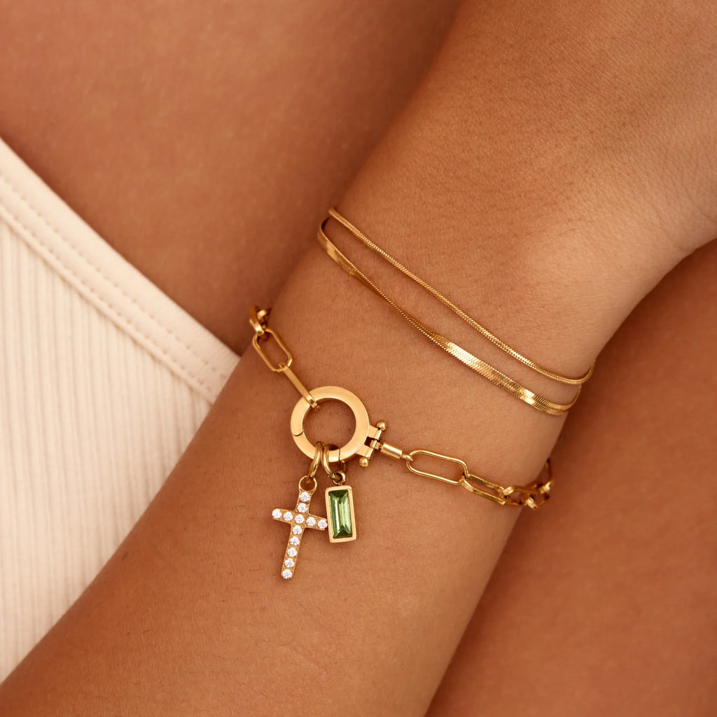 Pulsera con Cruz y Piedra de nacimiento